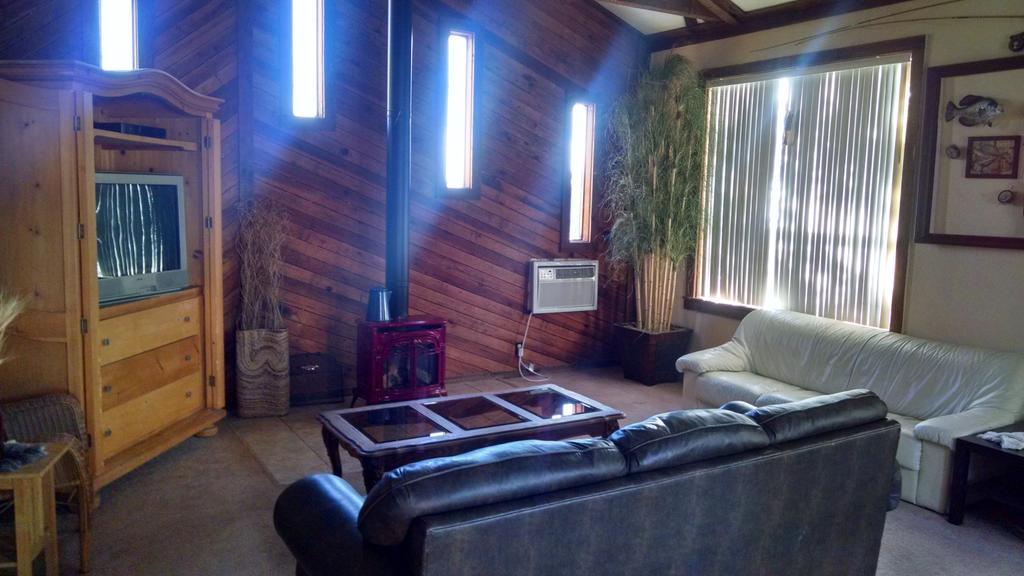 Grand Canyon Caverns Inn Peach Springs Esterno foto